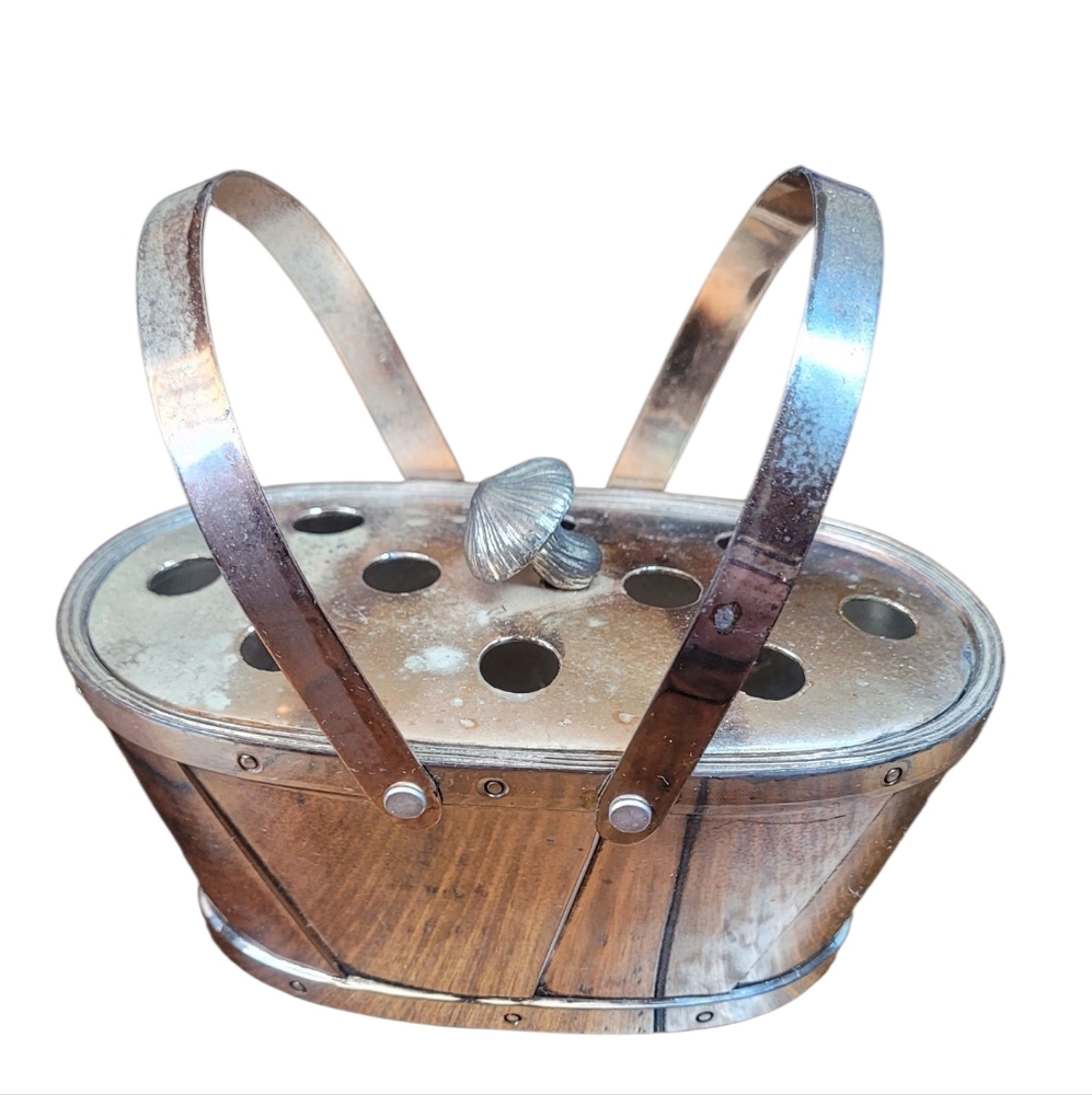 Rustic Metal Basket with Mushroom Accent Potpourri Succulents Garlic